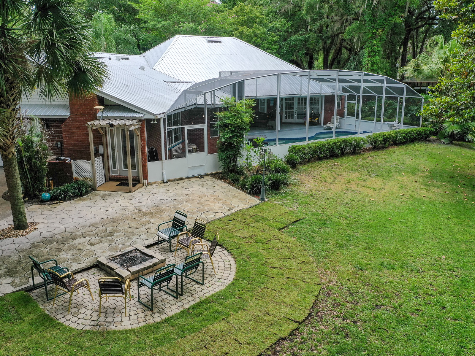 default The Baumgartner Company